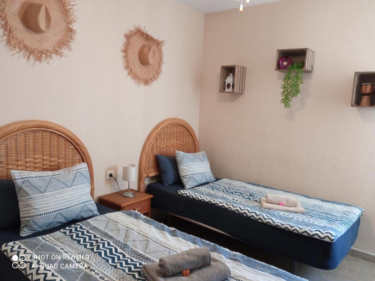 Apartamento Melanie フエンヒロラ エクステリア 写真
